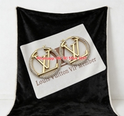 Luxury LV Earring Print Flannel Throw Blanket 406